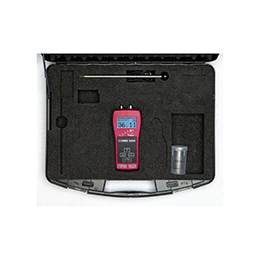 AM 5000 activity monitor with case